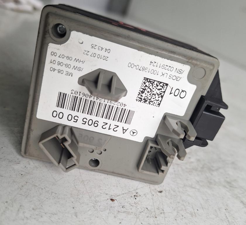 Mercedes E W212 09-13 Spínačka A2129055000 (Spínacie skrinky a kľúče)