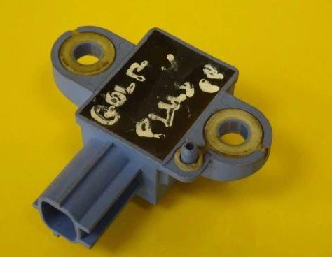 VW GOLF V snimac narazu 1K0955557B