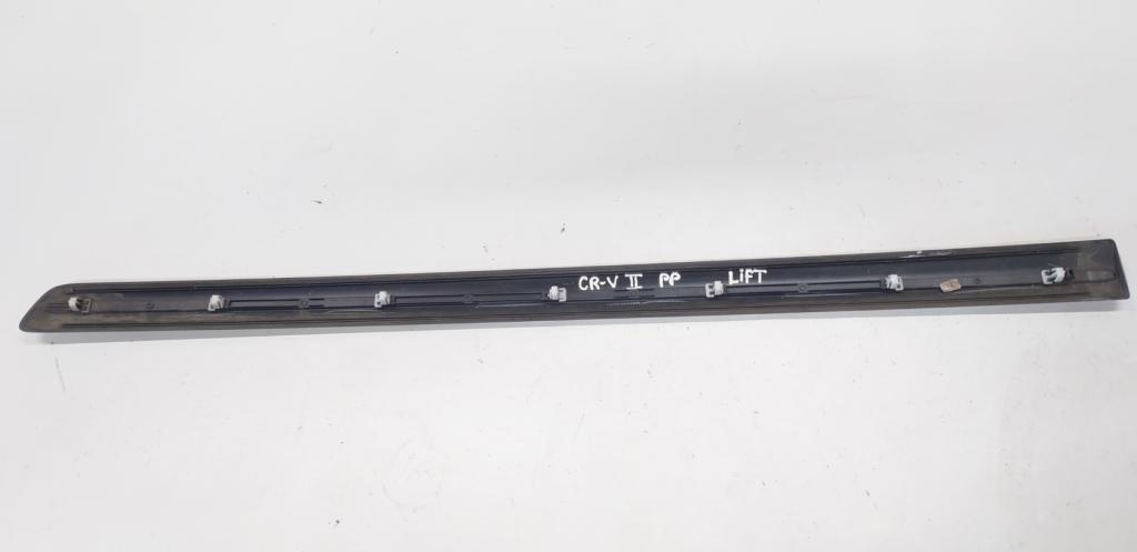 Honda CRV CR-V II lift 2004-2006 Lista celneho skla prava