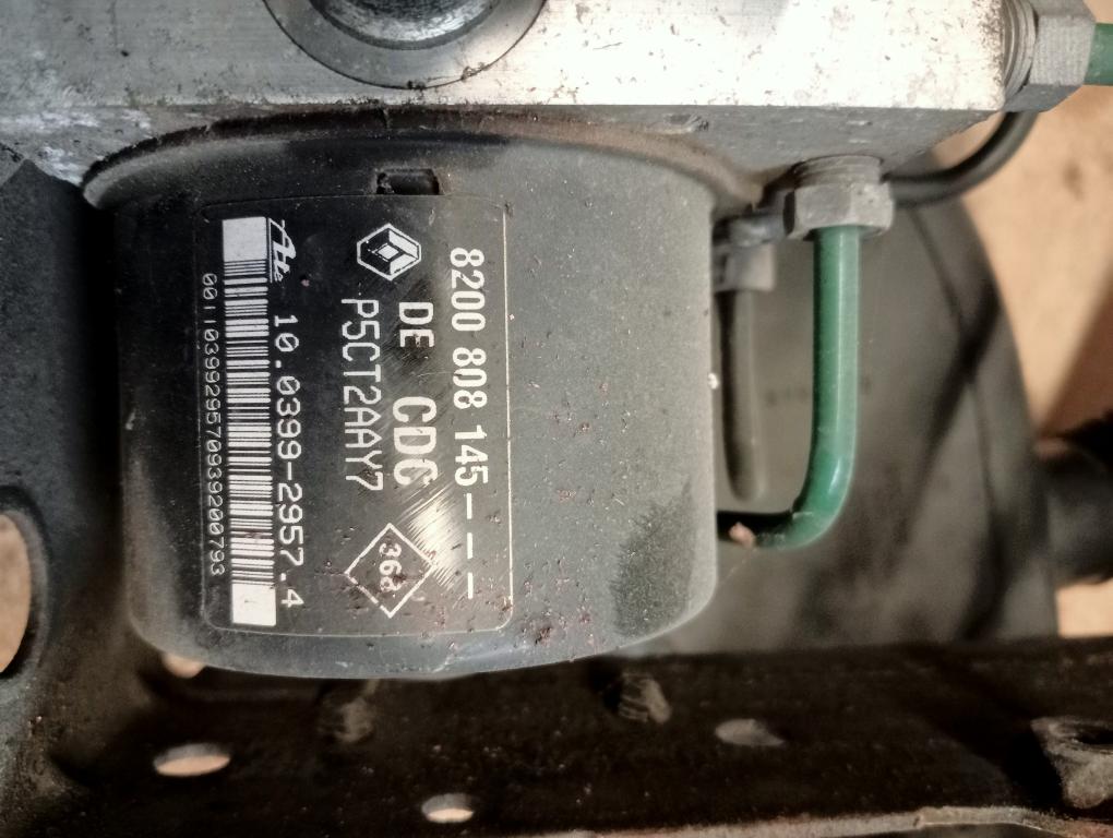 Renault Espace IV 1.9DCI Pumpa ABS  8200808145