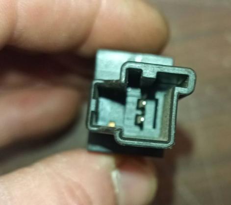 Renault Clio II 1998-2012 hatchback 1.5 DCI diesel MT 48 kW 2004  Snimac narazu 8200375765