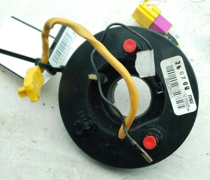 Seat Ibiza II 6K 1993-2002 hatchback 1.4 petrol MT 44 kW 1996  Snimac ulhu natocenia volantu 119039005A