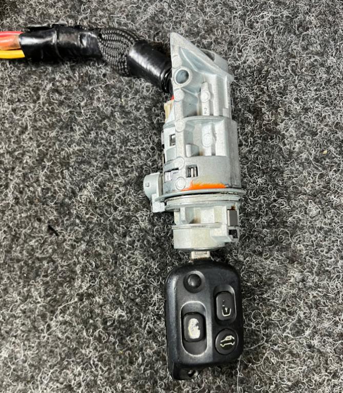 Peugeot 607 sedan 2.2 HDI diesel 98 kW 2002 Spinacia skrinka a kluc N0500109