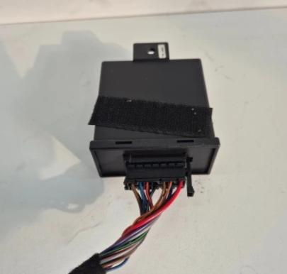 Skoda Octavia II 2004-2013 combi 1.9 TDI diesel MT 77 kW 2005  Modul komfortu  Modul ťažného oka UN-30/1
