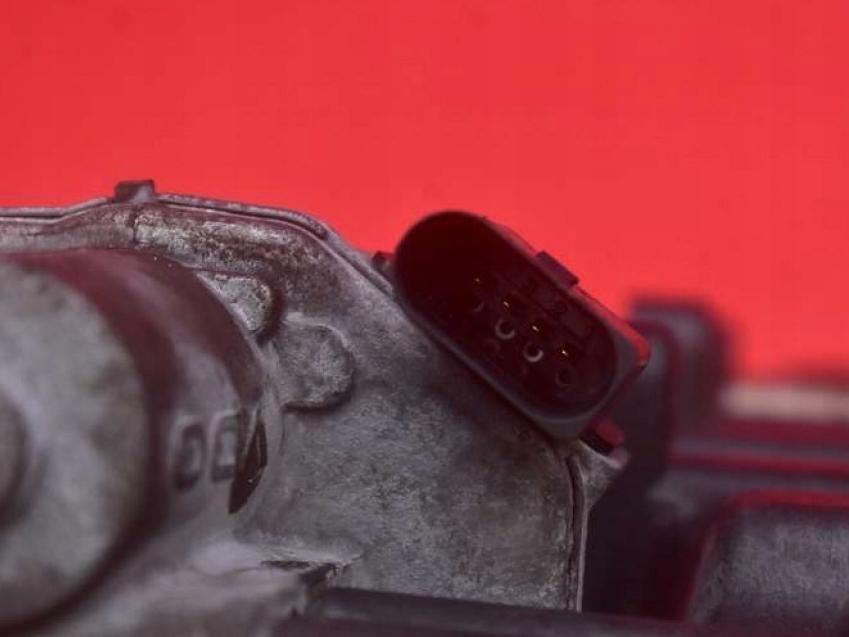 Audi A8 D3 2002-2009 sedan 4.2 TDI diesel AT 240 kW 2006  Sacie potrubie 057129712G