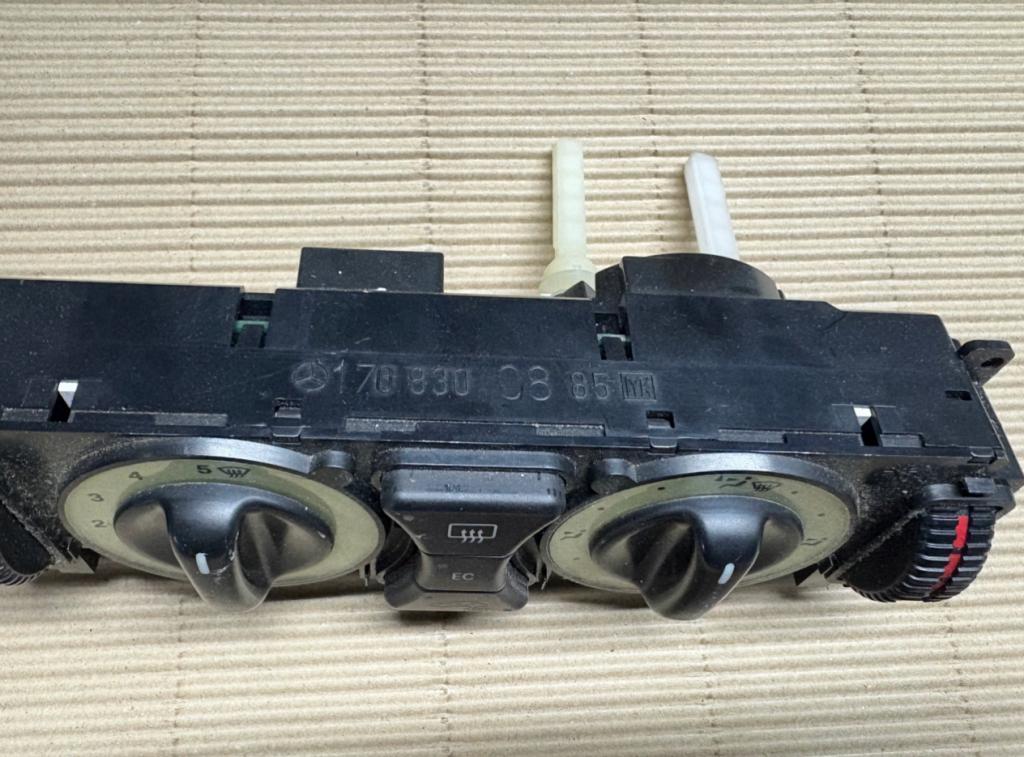 Mercedes SLK I R170 1996-2004 hatchback 2.0 KOMPRESSOR petrol MT 120 kW 2004  Prepinac/spinac/tlacidlo a ovladac kurenia 1708300885