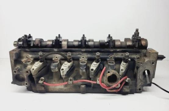 Ford Focus Mk1 1998-2004 hatchback 1.8 TDDI diesel MT 66 kW 2000  Hlava valcov