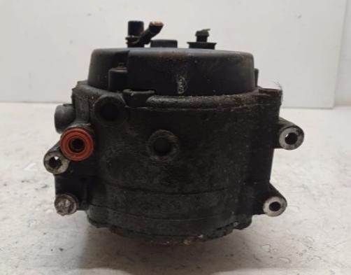 Mercedes C W203 2000-2007 hatchback 2.2 CDI diesel AT 105 kW 2004  Alternator A0001502550
