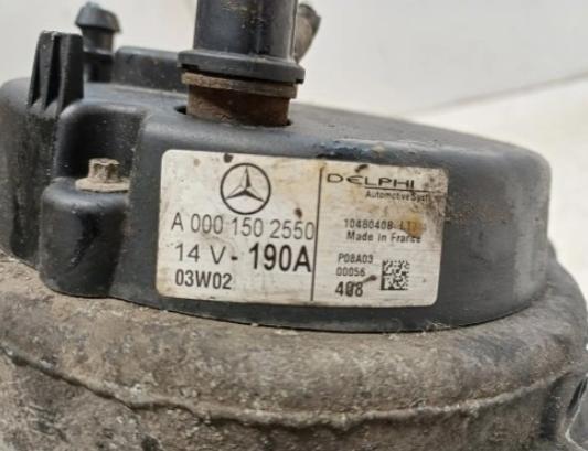 Mercedes C W203 2000-2007 hatchback 2.2 CDI diesel AT 105 kW 2004  Alternator A0001502550