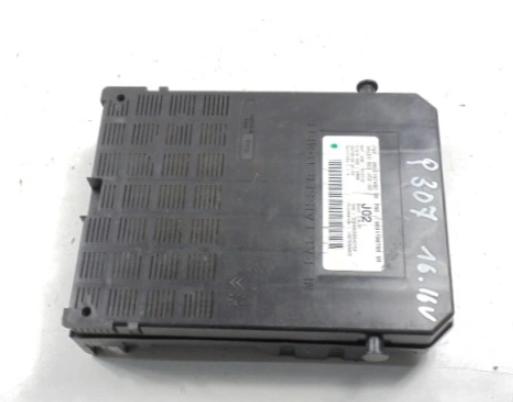 Peugeot 307 hatchback 1.6 16v petrol MT 80 kW 2002  MODUL BSI Poistkova skrinka 9651197480  9651196780