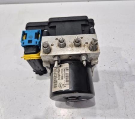 Renault Megane III 2008-2016 hatchback 1.9 DCI diesel 96 kW 2009  Pumpa ABS