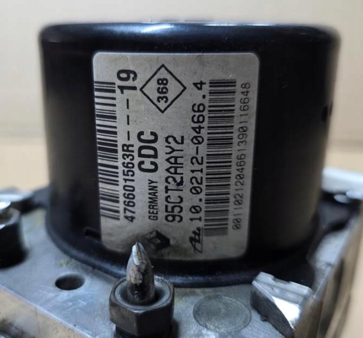 Renault Megane III 2008-2016 hatchback 1.5 DCI diesel MT 78 kW 2010  Pumpa ABS 476601563R