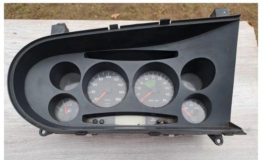 Iveco Daily III 1999-2006 3.0 HPI diesel MT 100 kW 2006  Pristrojova doska, displej 504055193