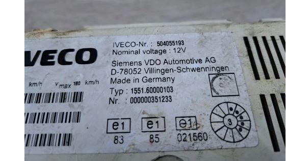Iveco Daily III 1999-2006 3.0 HPI diesel MT 100 kW 2006  Pristrojova doska, displej 504055193