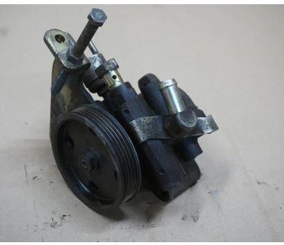 Daihatsu Applause sedan 1.6 16v petrol MT 66 kW 1994  Servocerpadlo, pumpa riadenia