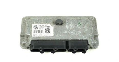 Volkswagen Golf V 2003-2009 hatchback 1.4 16v petrol MT 55 kW 2005  Riadiaca jednotka 03C906024AH