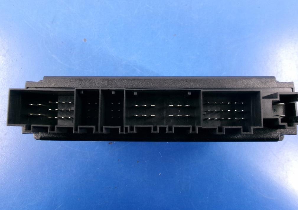 Volkswagen Touareg I 2002-2010 hatchback 5.0 TDI V10 diesel AT 230 kW 2004  Modul komfortu 7L6937049L