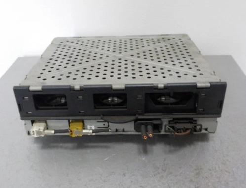 Audi A6 C6 2004-2011 sedan 2.0 TDI diesel MT 103 kW 2008  Radio  Modul/tuner radia 4F0035541E 4E0910541L