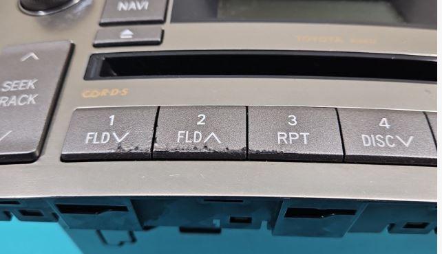 Toyota Avensis II T25 2003-2008 sedan 2.2 D4D diesel 110 kW 2005  Radio 86120-05130