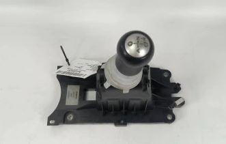 Mitsubishi Colt 1996-2004 hatchback 1.4 petrol MT 51 kW 1978  Rychlostna paka (kulisa) MN901761