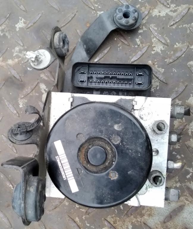 Renault Scenic III 2009-2016 hatchback 1.5 DCI diesel MT 81 kW 2010  Pumpa ABS 476605296R