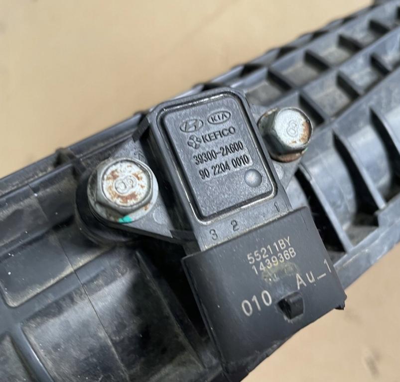 Kia Sportage IV 2015-2021 hatchback 1.7 CRDI diesel AT 104 kW 2017  Sacie potrubie 28310-2A690 35100-2A600