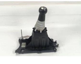 Mitsubishi Colt 1996-2004 hatchback 1.4 petrol MT 51 kW 1978  Rychlostna paka (kulisa) MN901761