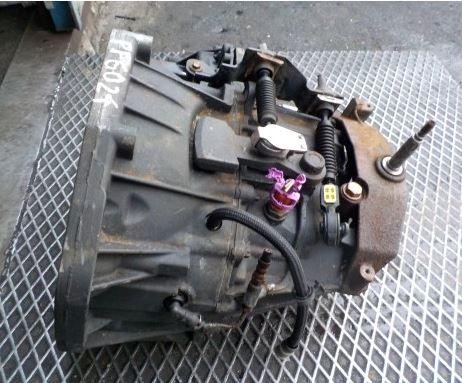 Opel Vivaro 2001-2014 hatchback 2.0 CDTI diesel MT 84 kW 2007  Prevodovka PF6024