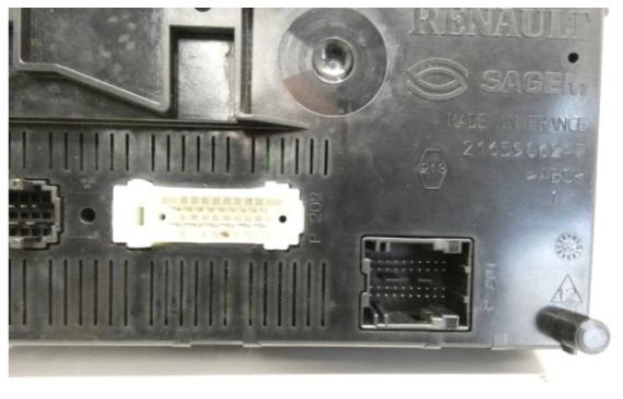Renault Clio II 1998-2012 hatchback 1.2 petrol MT 43 kW 1998  Modul BSI