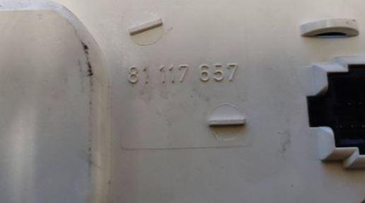 Volkswagen Transporter T4 1990-2003 1.9 TD diesel MT 50 kW 1996  Prístrojová doska, displej 701919033BC