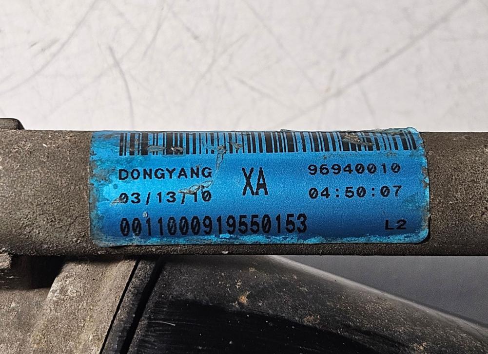 Chevrolet Epica sedan 2.0 diesel 110 kW 2009  Motorček stieračov predný 96940012 96940010