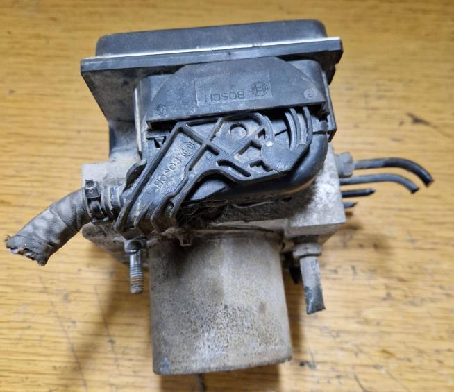 Opel Vivaro 2001-2014 hatchback 2.0 CDTI diesel MT 84 kW 2007  Pumpa ABS 0265230475 0265951117