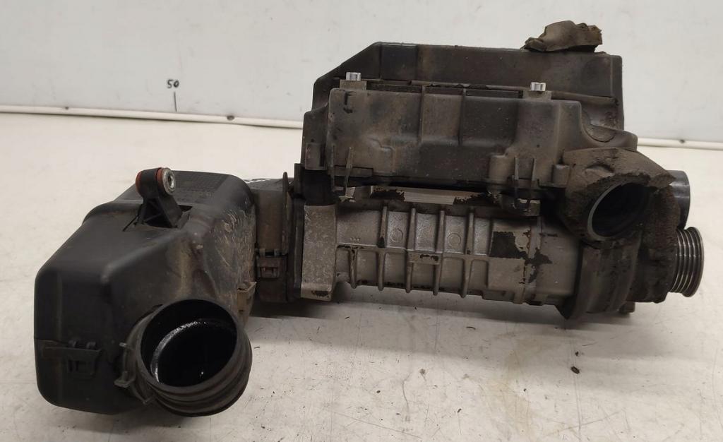 Volkswagen Touran I 2003-2015 1.4 TSI petrol MT kompresor 03C276