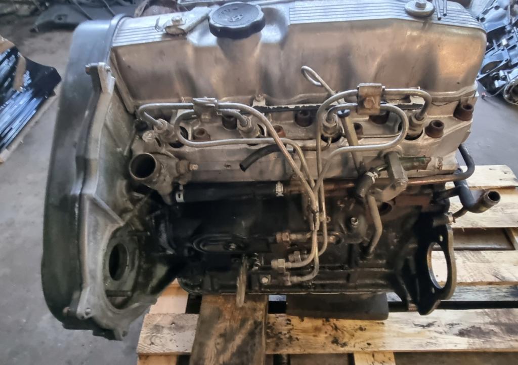 Hyundai Galloper II 1998-2003 hatchback 2.5 TD diesel MT 73 kW 1999  Motor diesel