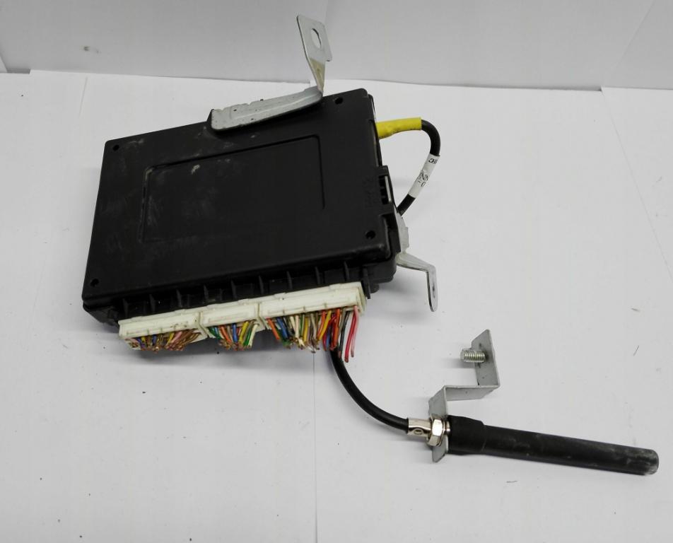 Kia Carens II 2002  2006 hatchback 2.0 CRDI diesel   MT  Modul komfortu