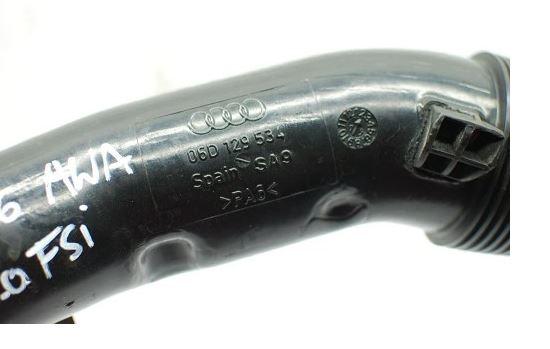 Audi A4 B6 2000-2004 combi 2.0 20v petrol MT 96 kW 2002  Hadica chladenia vzduchu 06D129534