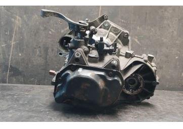 Seat Ibiza III 6L 2002-2008 hatchback 1.2 12v petrol MT 47 kW 2004  Prevodovka JJL