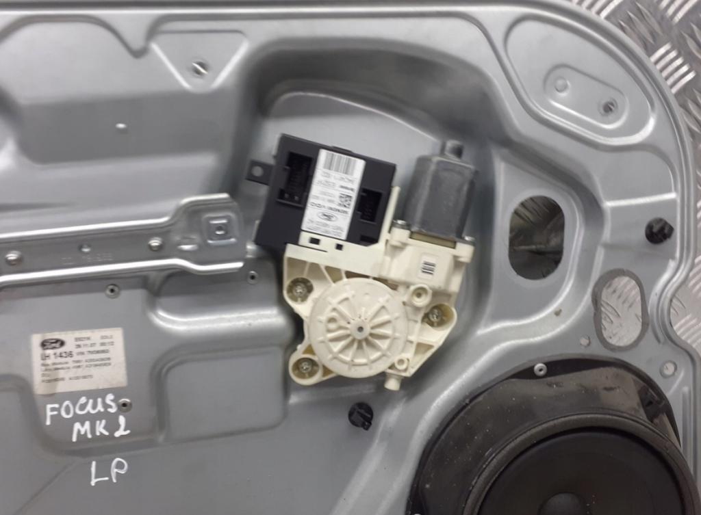 Ford Focus Mk2 2004-2011 hatchback 1.8 TDCI diesel MT 85 kW 2005  Mechanizmus sťahovania okna predný ľavý 7M51-A203A29-DB