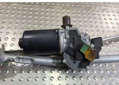 Mercedes A W169 2004-2012 hatchback 2.0 CDI diesel MT 80 kW 2004  Motorček stieračov predný 405127