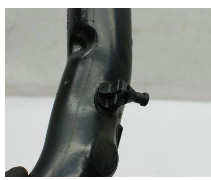 Audi A4 B6 2000-2004 combi 2.0 20v petrol MT 96 kW 2002  Hadica chladenia vzduchu 06D129534