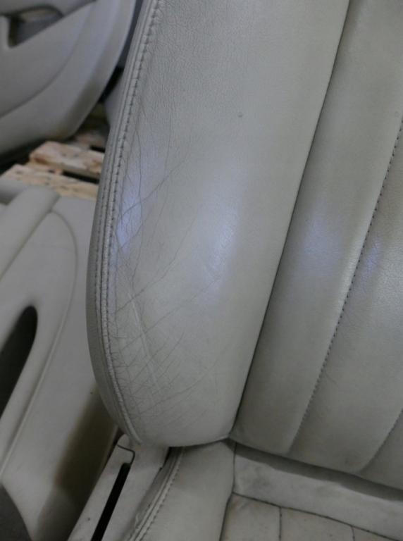 Jaguar X-type combi 2.0 D diesel MT 96 kW 2006  Sedačka, sedadlo