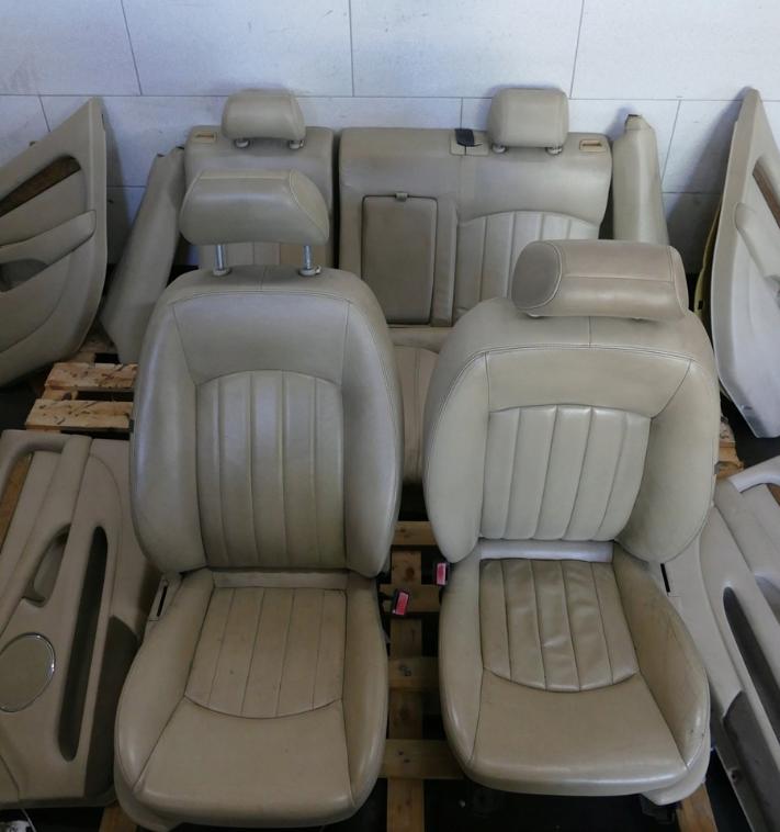 Jaguar X-type combi 2.0 D diesel MT 96 kW 2006  Sedačka, sedadlo