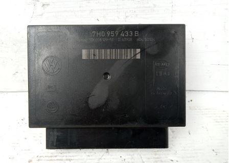 Volkswagen Transporter T5 2003-2015 hatchback 1.9 TDI diesel MT 75 kW 2007  Modul komfortu 7H0959433B