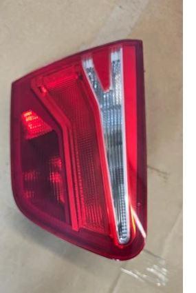 Seat Alhambra II 2010-2020 hatchback 2.0 TDI diesel AT 135 kW 2015  Svetlo zadné ľavé 7N5945093G