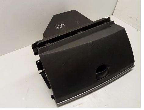 Renault Megane II 2003-2008 hatchback 1.6 16v petrol MT 83 kW 2002  Priehradka, kastlík 8200179946 8200078820