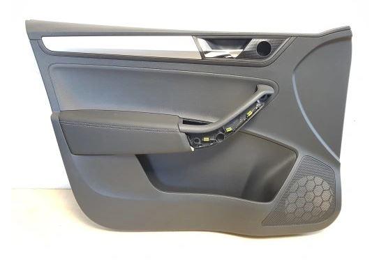 Skoda Rapid 2012-2019 hatchback 1.6 TDI diesel MT 66 kW 2014  Tapacír dverí predné ľavé 5JB867013S