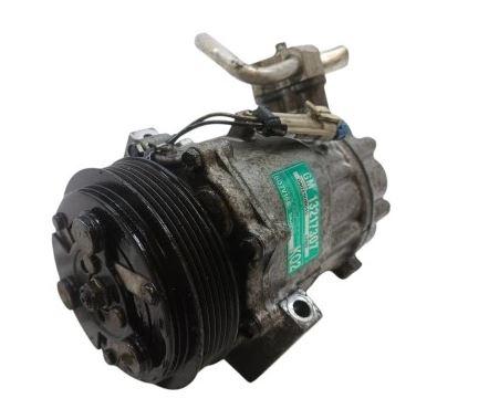 Opel Vectra C 2002-2008 hatchback 1.8 16v petrol MT 90 kW 2002  Kompresor klimatizácie 13217307