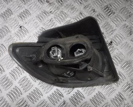 Mazda 2 I 2003-2007 hatchback 1.6 16v petrol MT 74 kW 2004  Svetlo zadné pravé 6M71-13404AF