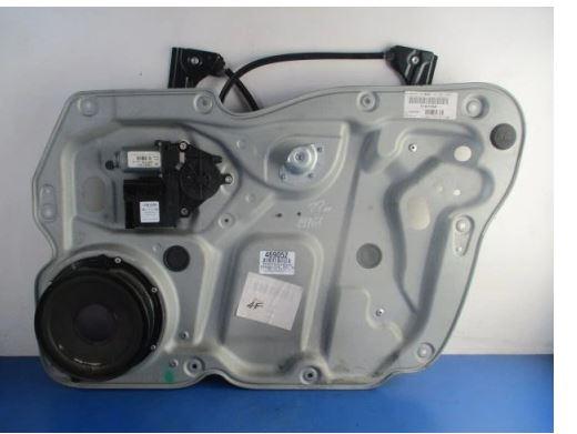 Volkswagen Touran I 2003-2015 hatchback 2.0 TDI diesel MT 103 kW 2005  Mechanizmus sťahovania okna predný pravý 1T1837730AF