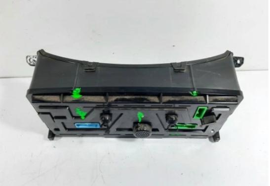 Volvo VOLVO FH520 EURO 4  Prístrojová doska 20739270-01